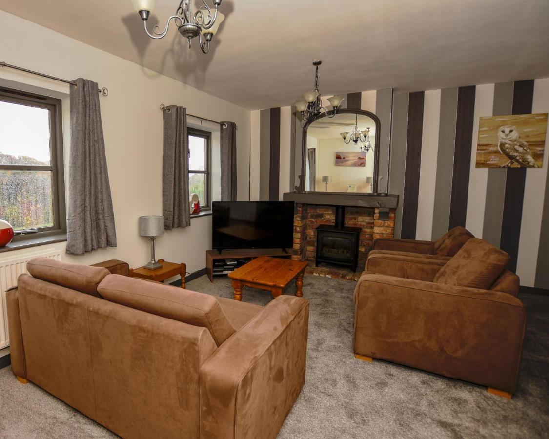 Spring & Haven Villa Conwy Bagian luar foto